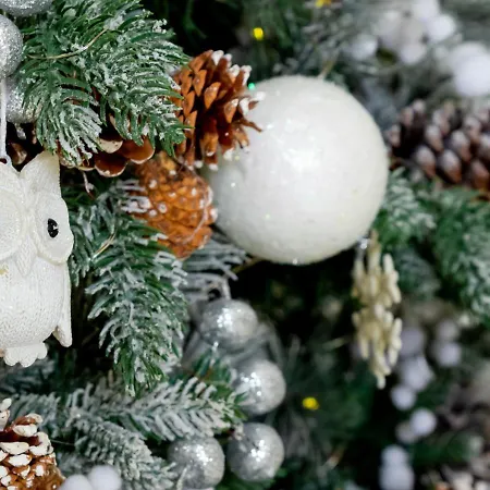 Cosy Garden Flat, Private Hot Tub&four Poster Bed *